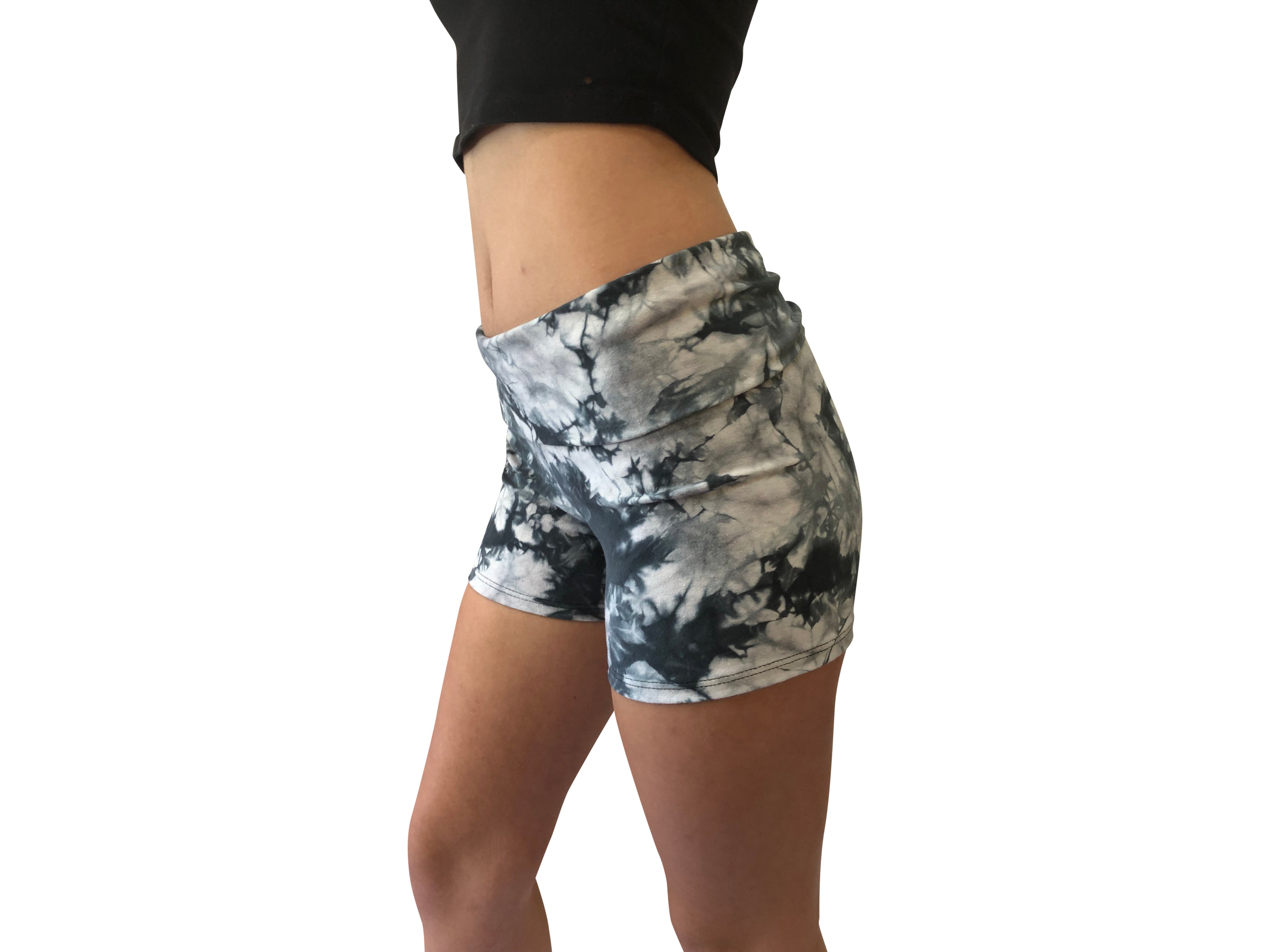 Tie dye hot sale yoga shorts